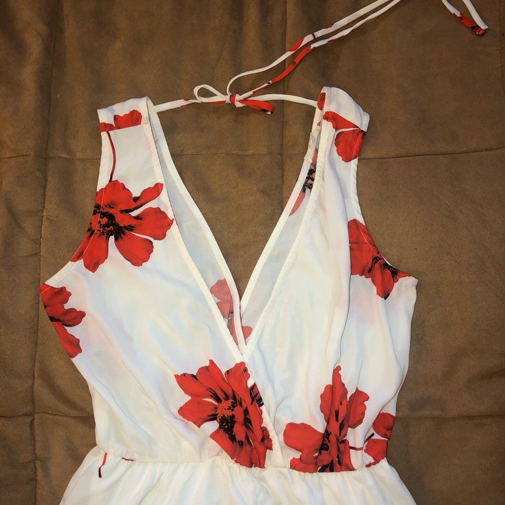 Spring Romper! - Picture 2 of 3